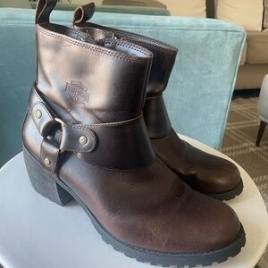 Harley-Davidson Women's Brown Leather Boots size 10